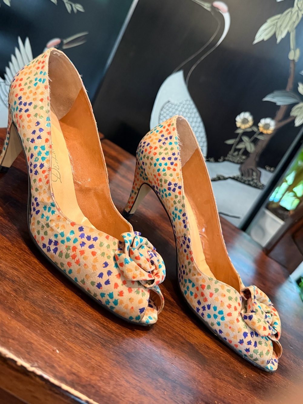 DeLiso Peep-Toe Multicolor Modern Tulip polka dot Heels in Cream 9 1/2 AA